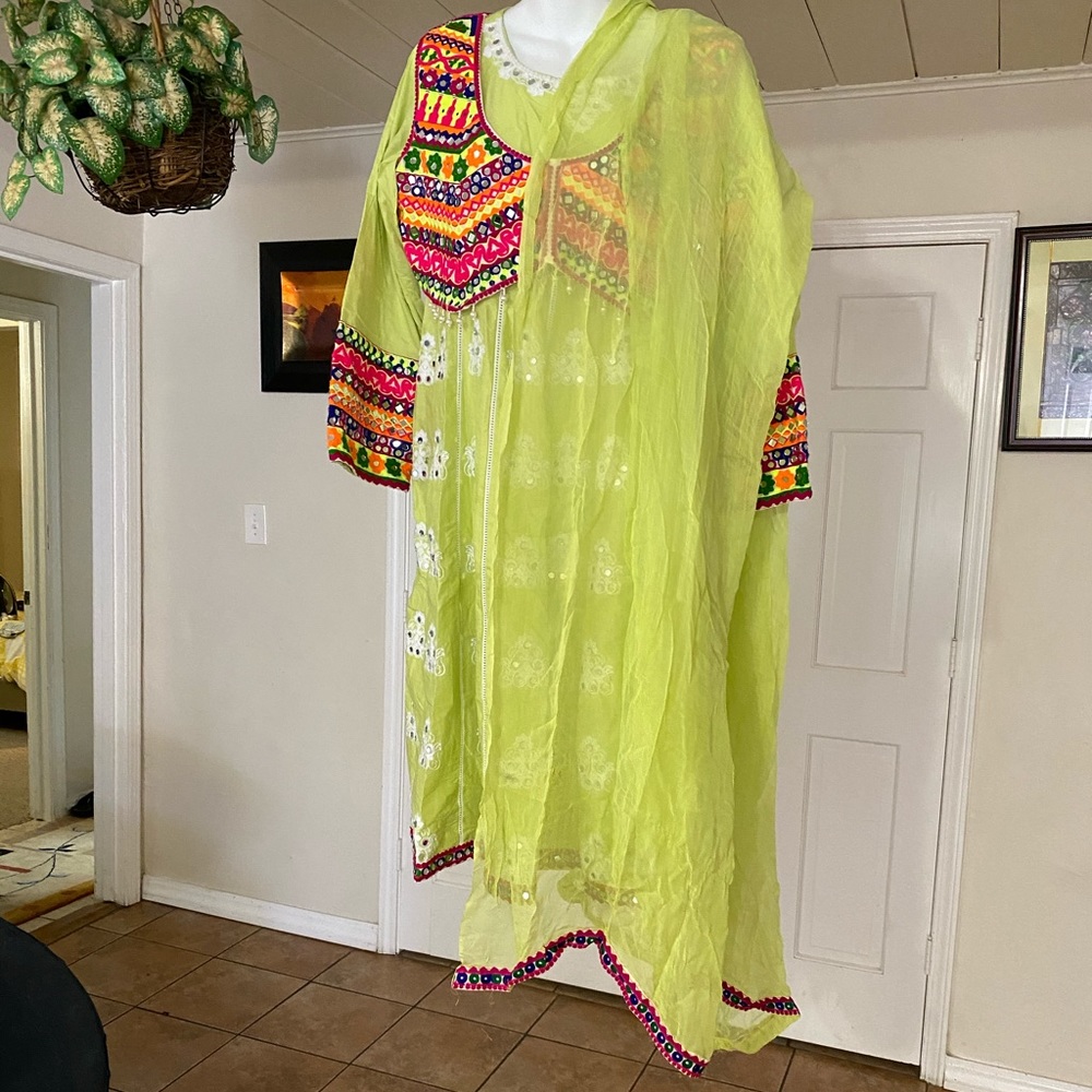 Pakistani dress new size large